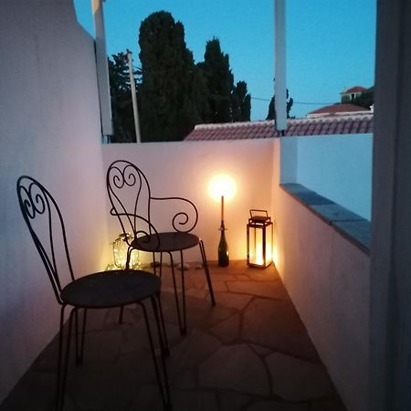 Eleanora Cottage Alónnisos Exterior foto
